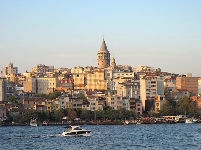 Vue de la fameuse tour Galata.